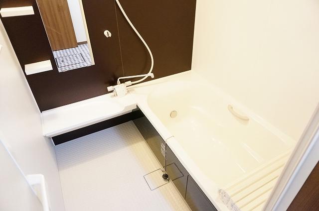 バス・シャワールーム　浴室