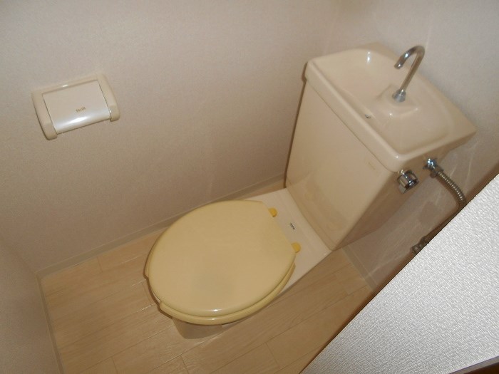 トイレ　参考写真