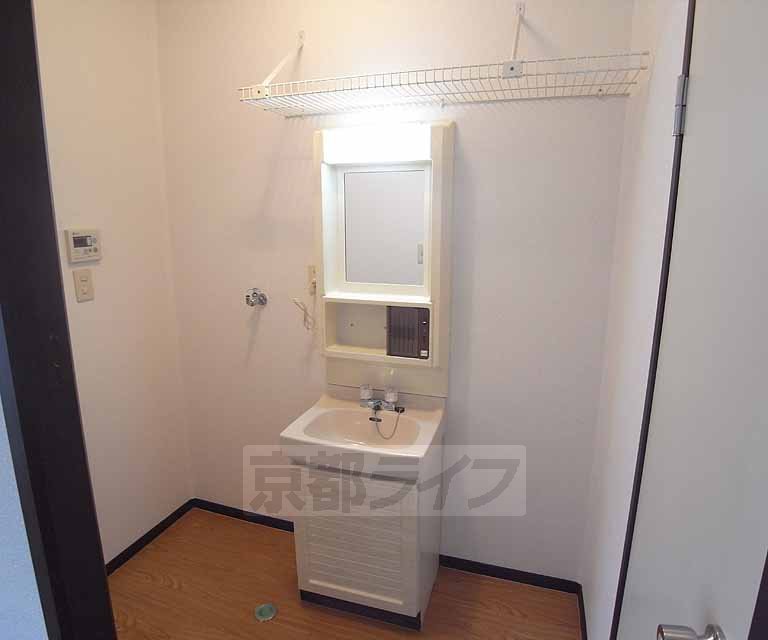 洗面設備　独立洗面台もございます。