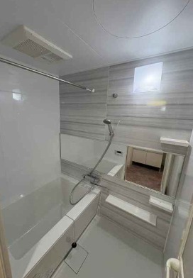 バス・シャワールーム　一日の疲れを流しましょう