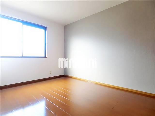 その他　各部屋アクセントクロス仕様です。