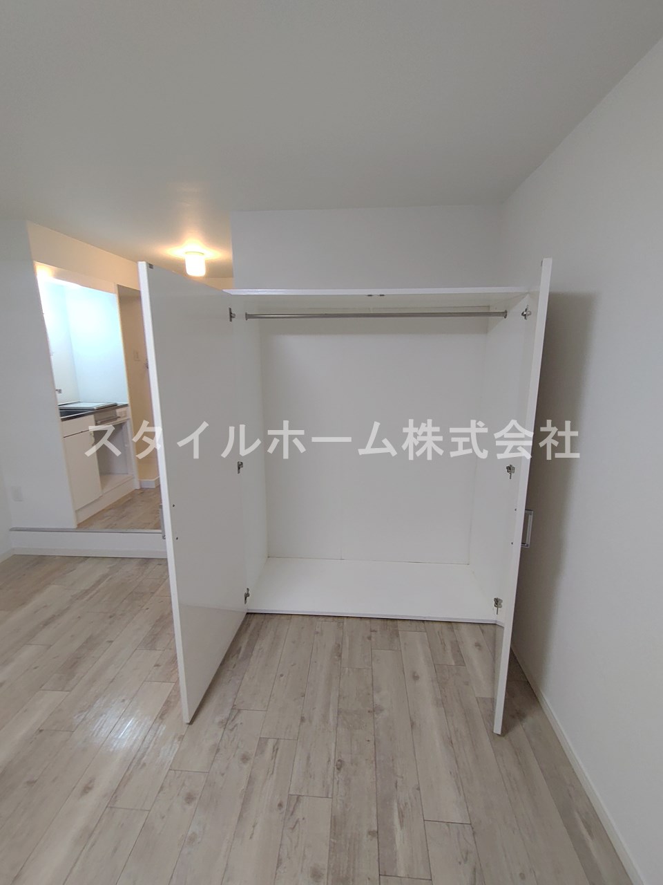 収納　※別部屋写真(反転)