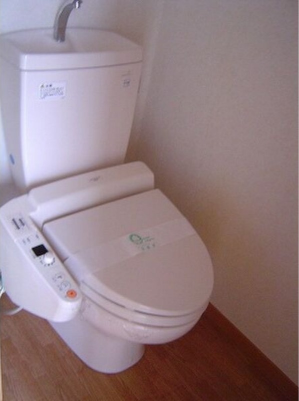 トイレ　図面と現状に相違がある場合には現状を優先