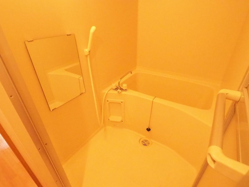 バス・シャワールーム　同仕様写真