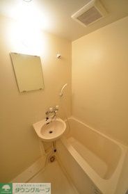 バス・シャワールーム　洗面