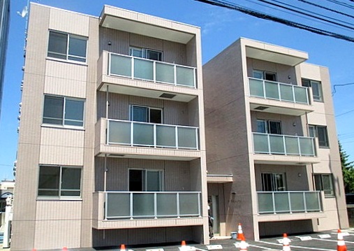 建物外観　都市ガス＆ネット無料採用の２ＬＤＫマンションです♪