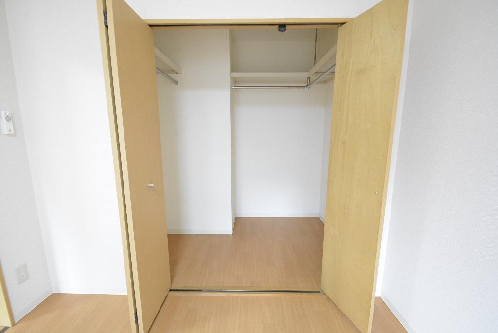 収納　クローゼット