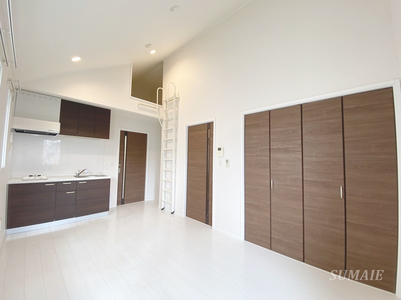 居室・リビング　7.8帖洋室☆