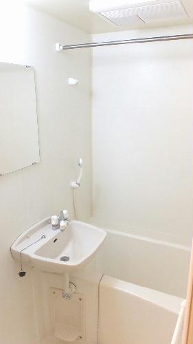 バス・シャワールーム　浴室換気乾燥機能付