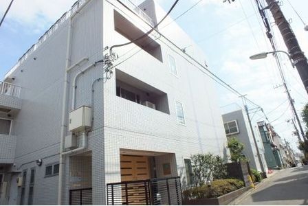 建物外観　★外壁タイル張り★