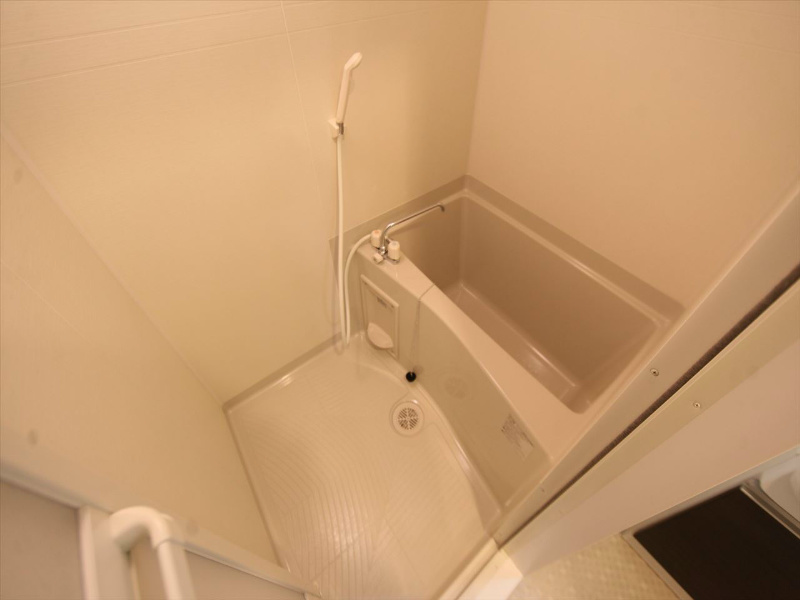 バス・シャワールーム　バスルーム　浴室暖房乾燥機付