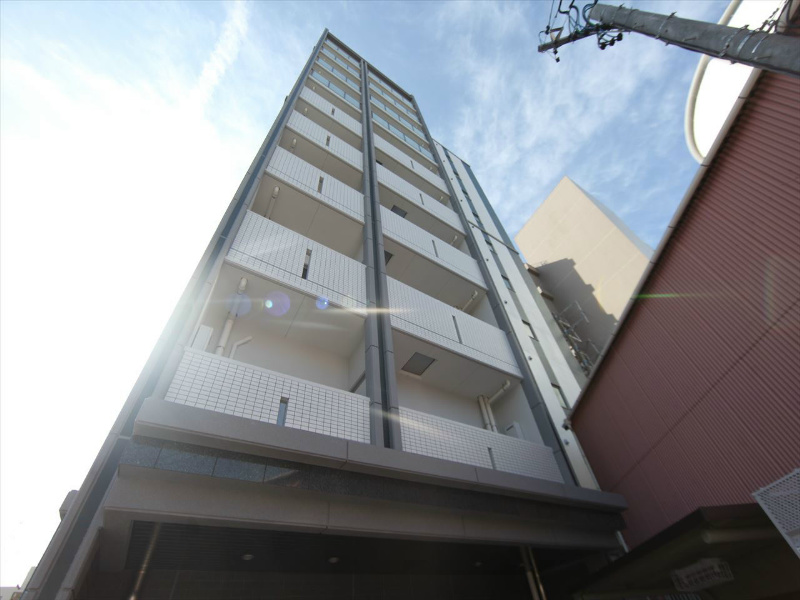 建物外観　外観　防犯カメラ付　オートロック　宅配ＢＯＸ