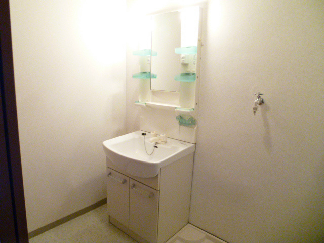 洗面設備　同物件別室参考写真