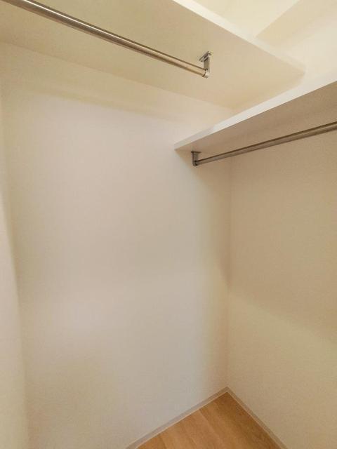 居室・リビング　洋室６帖　ウォークインクローゼット