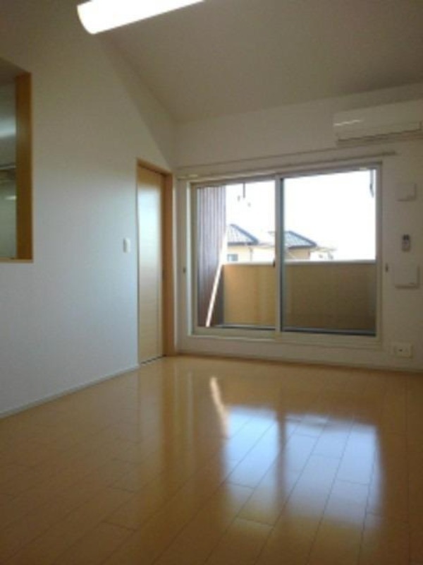 居室・リビング　図面と現状に相違がある場合には現状を優先