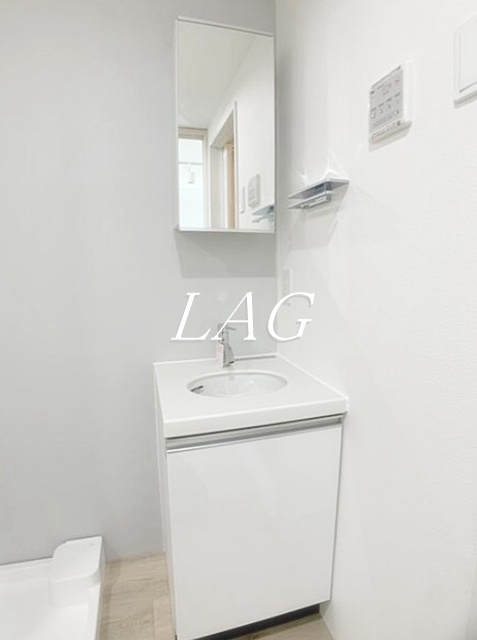 洗面設備　洗面台です。