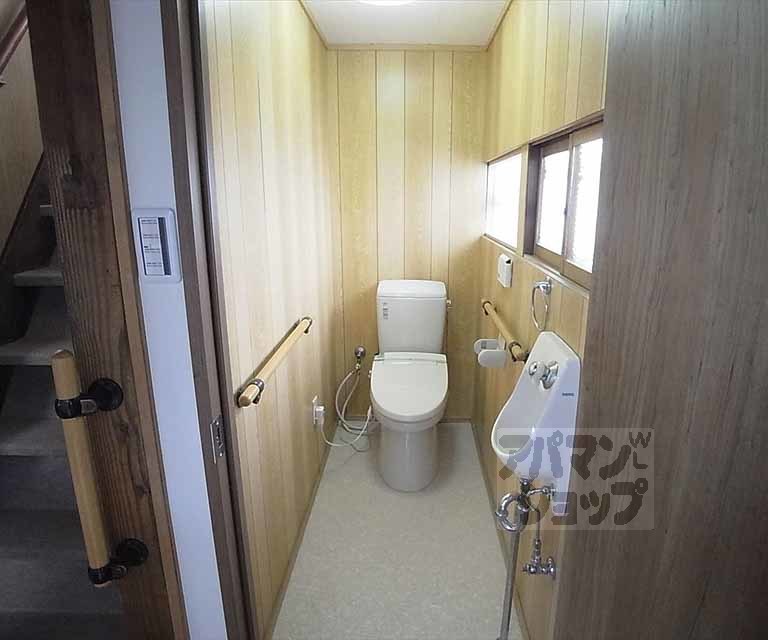 トイレ　トイレ