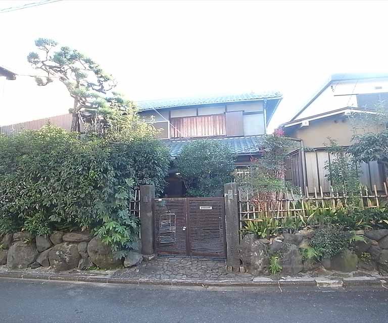 建物外観　貸家のお探しはアパマンショップ北大路店まで！