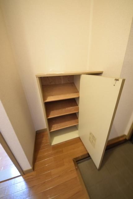 その他設備　♪鍵置場に程よい高さのシューズBOX♪
