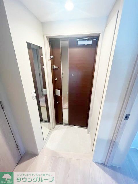 玄関　バルコニー