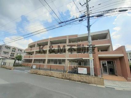 建物外観　外はこのようになっています