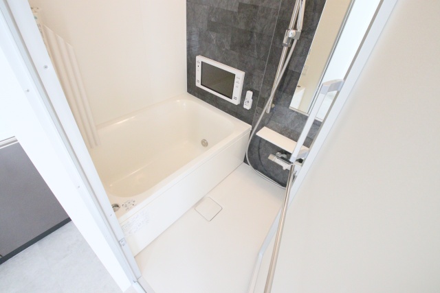 バス・シャワールーム　※別室の参考写真の為、現況優先です。