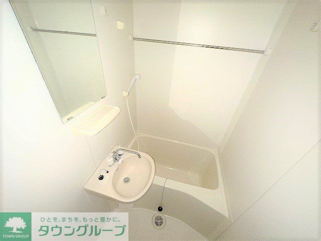 レオパレス三ツ沢上町の風呂写真