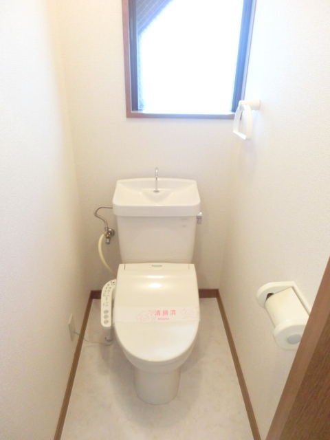 トイレ　※別室参考写真　★トイレには快適な洗浄暖房便座付き★