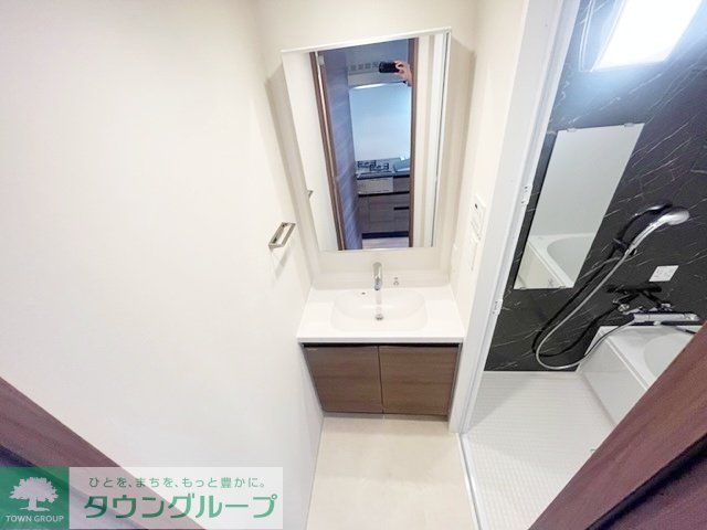 洗面設備　お部屋探しは株式会社　タウンハウジング　までお気軽にお問合…