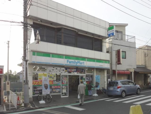 コンビニ　ファミリーマート（コンビニ）まで1146m