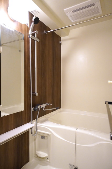 バス・シャワールーム　※写真は同タイプ住戸です。