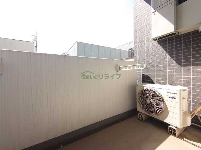 バルコニー　他部屋のお写真となります。