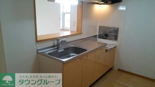 キッチン　お問合せはタウンハウジングまで！※現地待合わせ相談可能