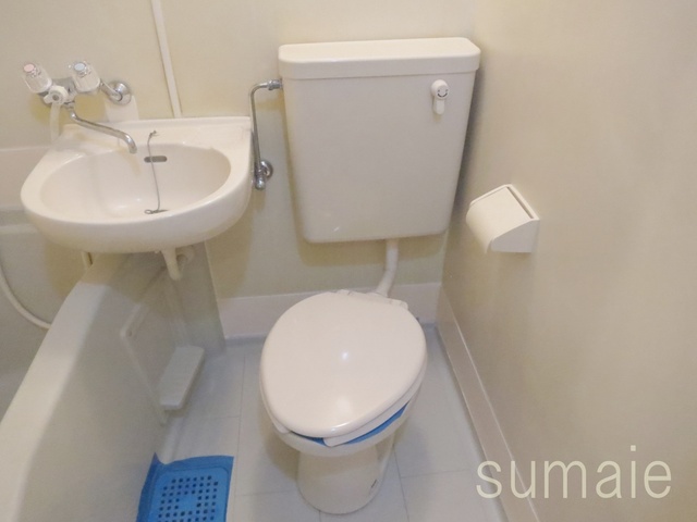 トイレ　清潔感のあるトイレで落ち着きます♪