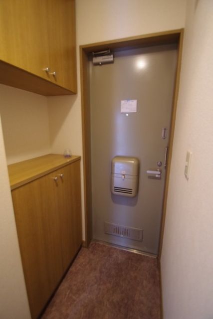 玄関　★お部屋探しはタウンハウジング稲田堤店まで★