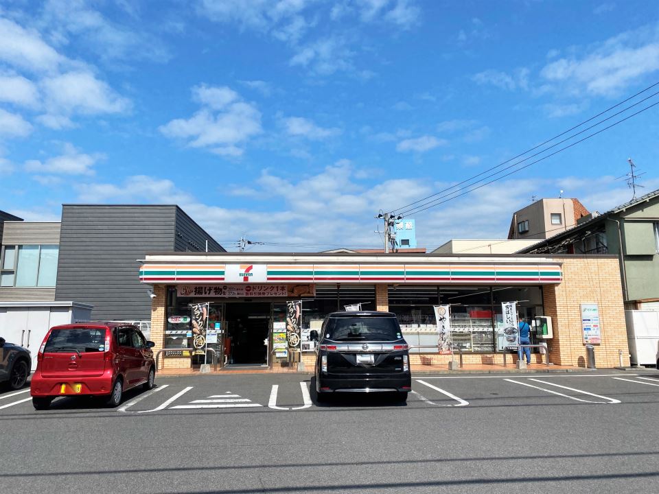 コンビニ　セブンイレブン鹿児島宇宿１丁目店（コンビニ）まで200m