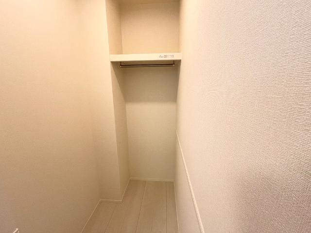 収納　ウォークインクローゼット