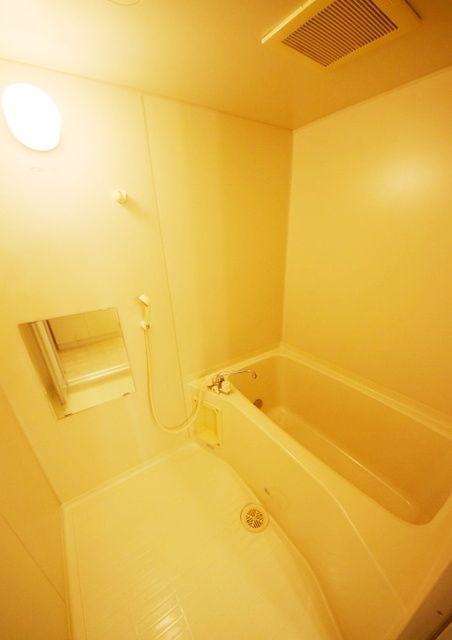 バス・シャワールーム　別部屋参考写真