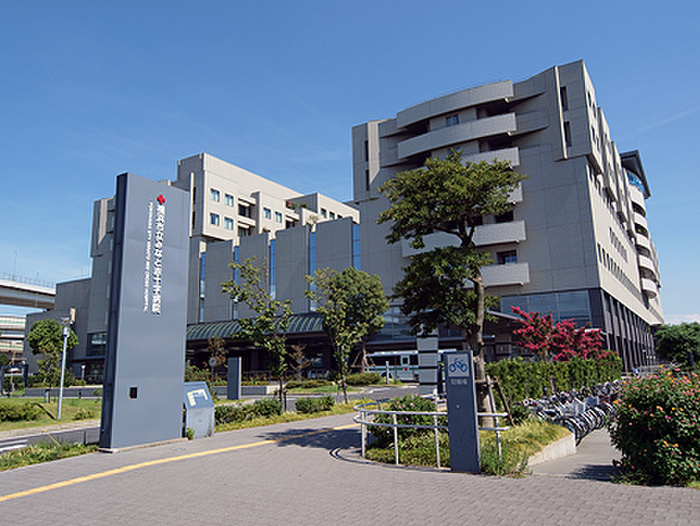 病院　横浜市立みなと赤十字病院（病院）まで1200m