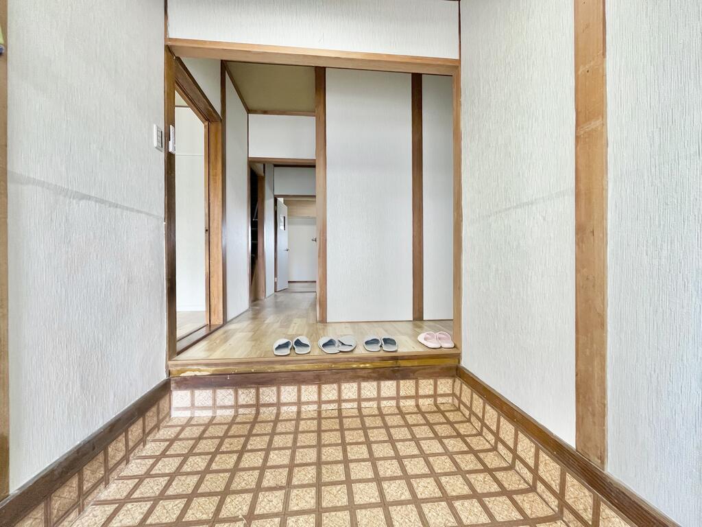 玄関　家族みんなで使いやすい広々玄関