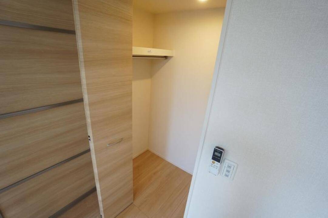 収納　ウォークインクローゼット