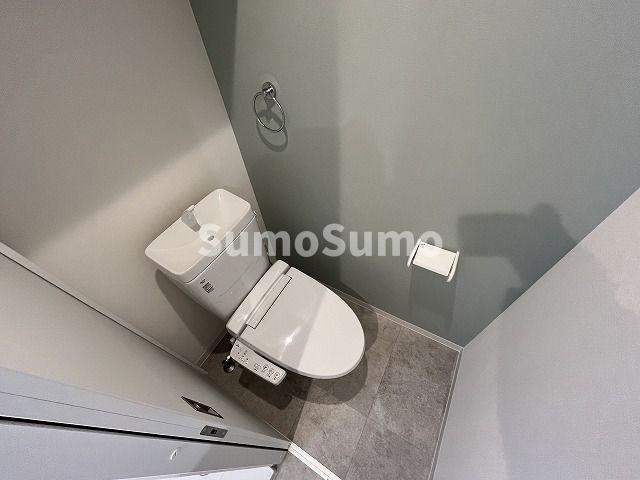 トイレ　落ち着いたトイレです