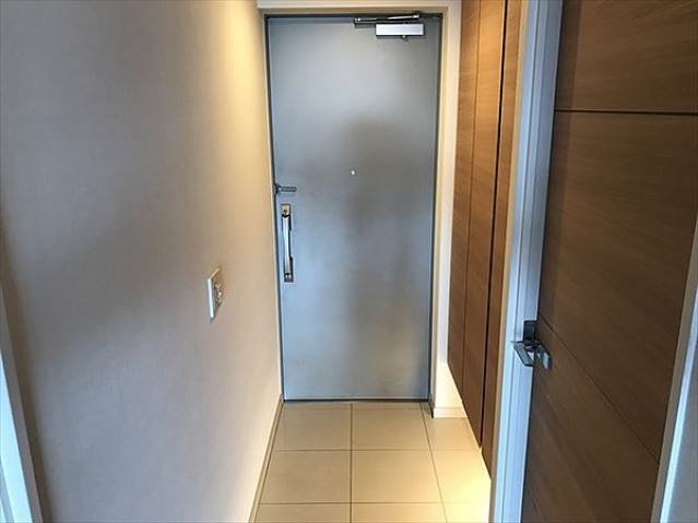 玄関　別部屋参照