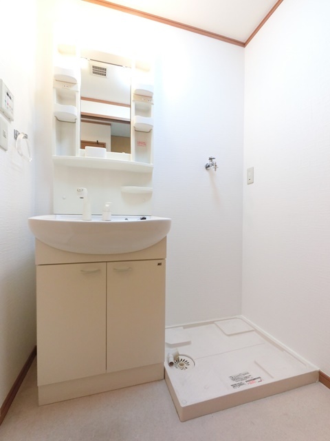 洗面設備　※写真は同タイプのお部屋です※