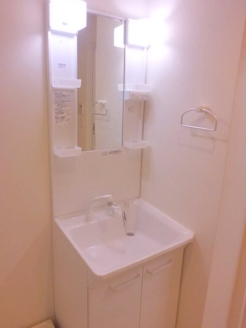 洗面設備　忙しい朝に嬉しいシャンプードレッサー