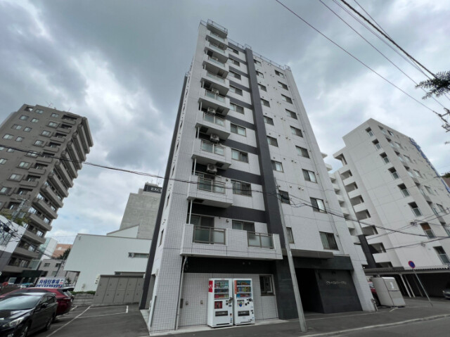 建物外観　札幌市中央区大通西「グラードエルヴィータ円山」」
