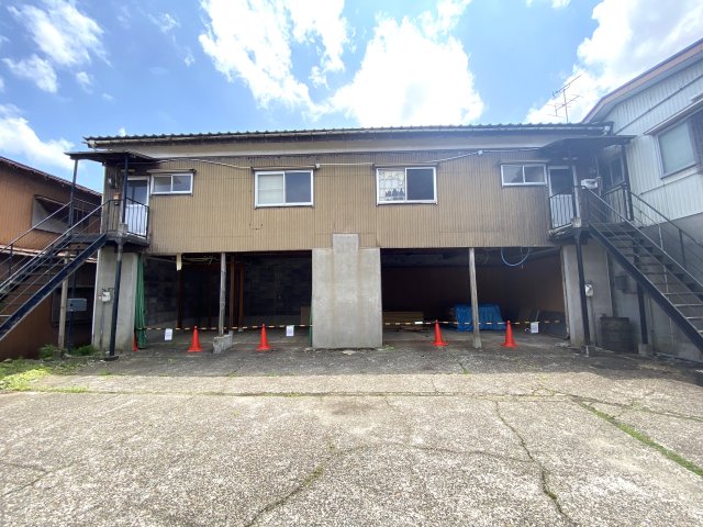 建物外観　外観は落ち着いています
