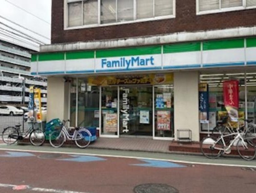 コンビニ　ファミリーマートテイスティ溝ノ口店（コンビニ）まで127m