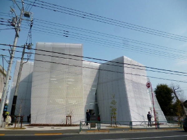 図書館　仲町図書館（図書館）まで160m