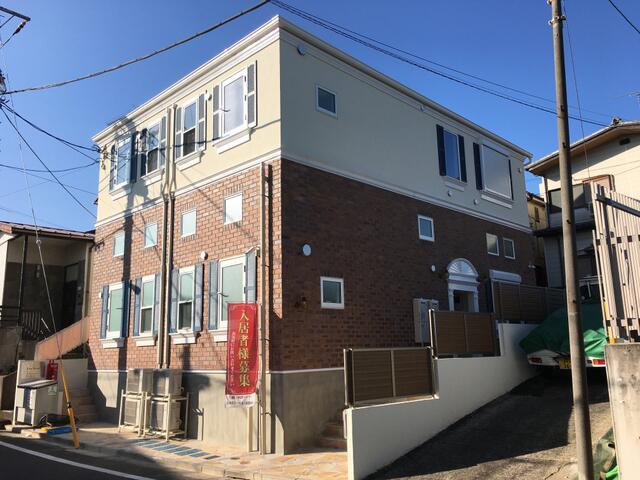 建物外観　オートロック付